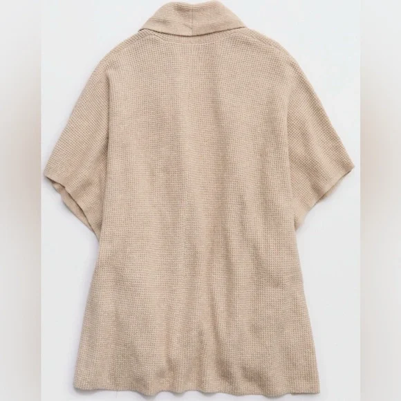 AERIE WAFFLE SHAWL - Picture 2 of 4